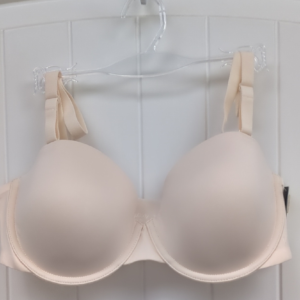 GapBody Everyday Multiway Cream Underwire Bra